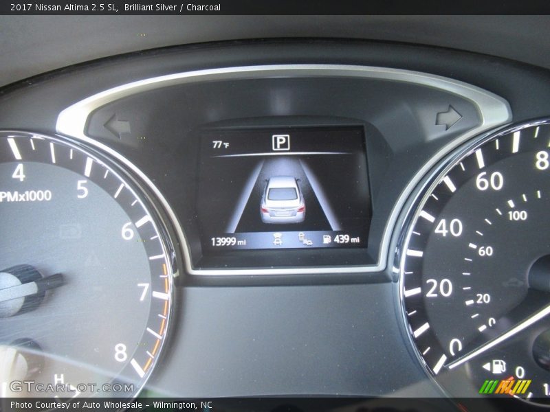 Brilliant Silver / Charcoal 2017 Nissan Altima 2.5 SL