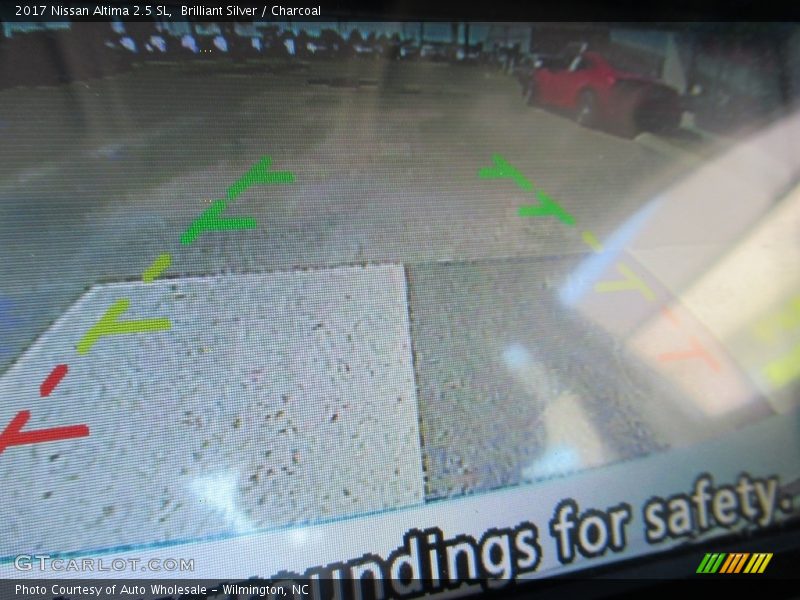 Brilliant Silver / Charcoal 2017 Nissan Altima 2.5 SL