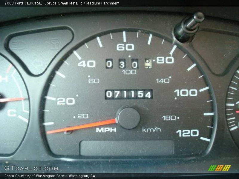 Spruce Green Metallic / Medium Parchment 2003 Ford Taurus SE