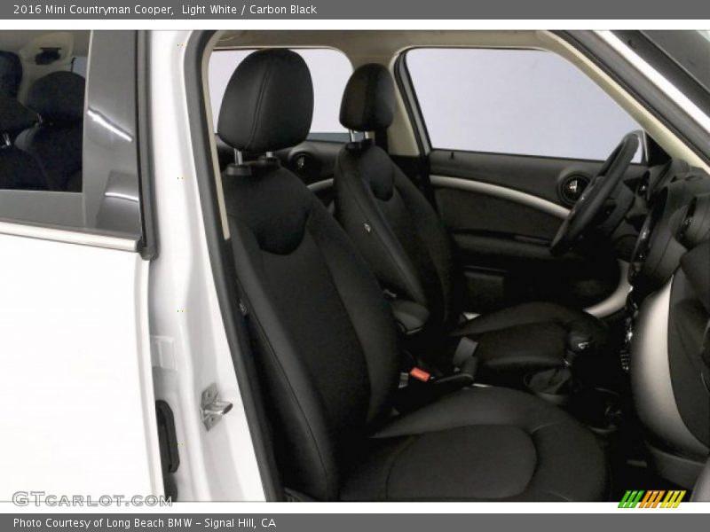 Light White / Carbon Black 2016 Mini Countryman Cooper