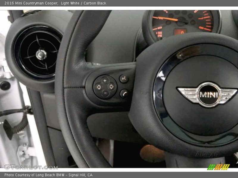 Light White / Carbon Black 2016 Mini Countryman Cooper