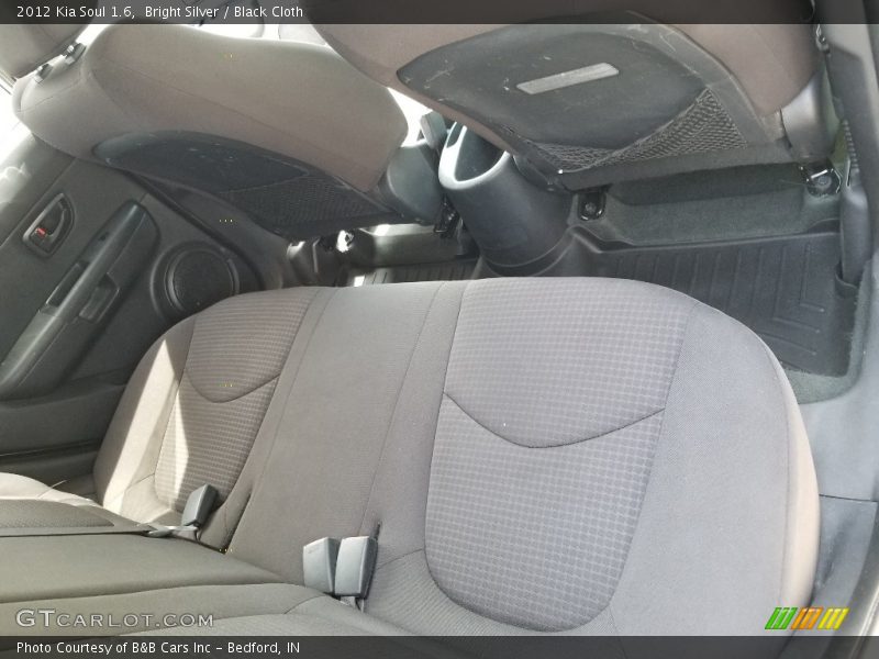 Bright Silver / Black Cloth 2012 Kia Soul 1.6