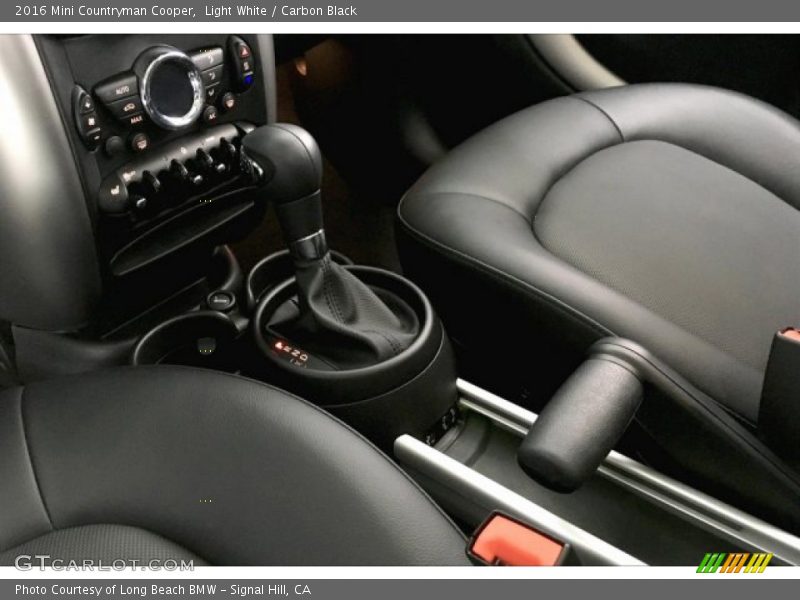 Light White / Carbon Black 2016 Mini Countryman Cooper