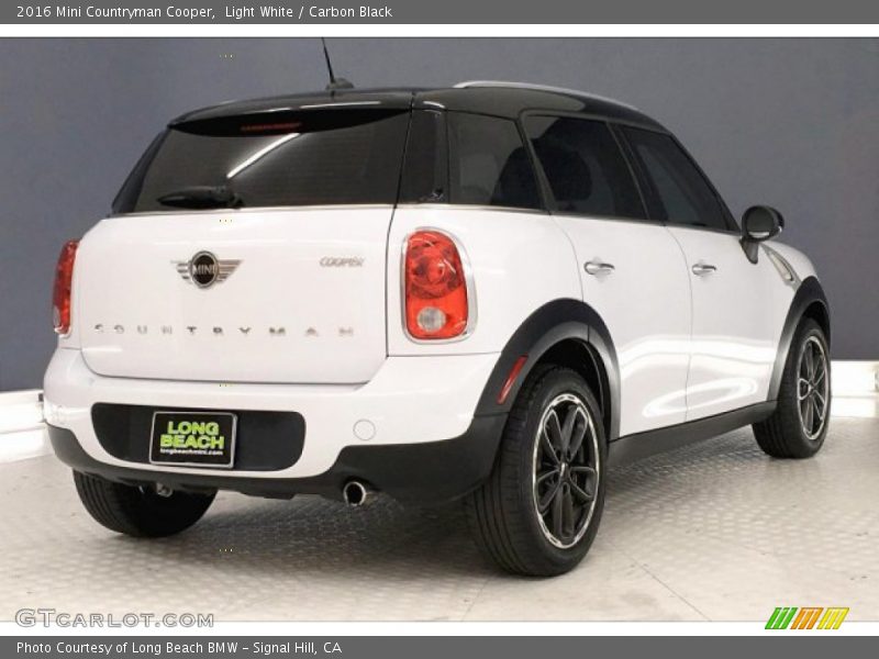 Light White / Carbon Black 2016 Mini Countryman Cooper