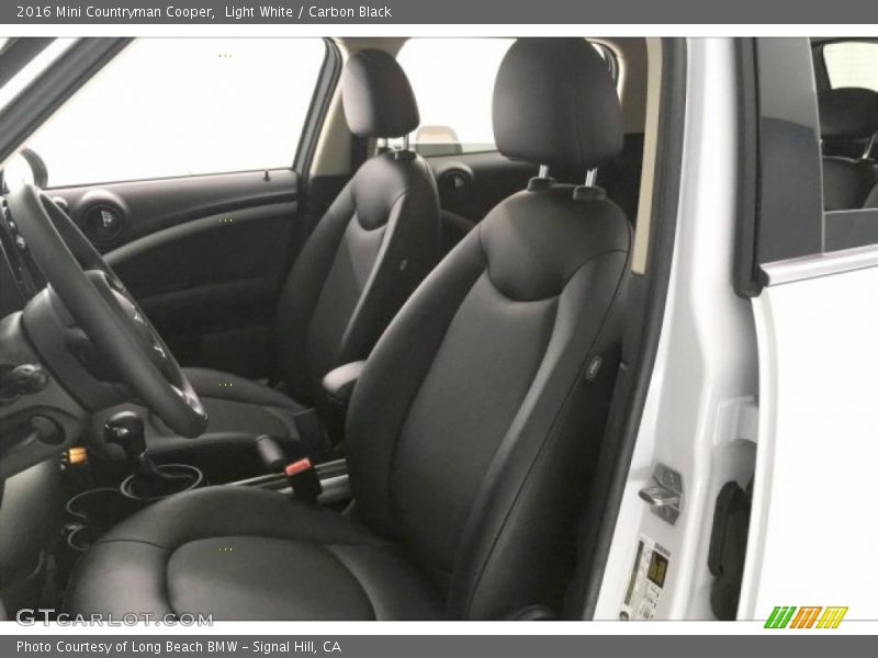 Light White / Carbon Black 2016 Mini Countryman Cooper