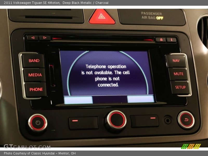 Deep Black Metallic / Charcoal 2011 Volkswagen Tiguan SE 4Motion