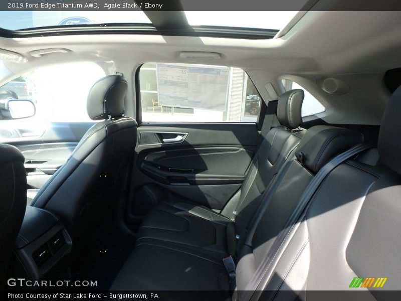 Agate Black / Ebony 2019 Ford Edge Titanium AWD