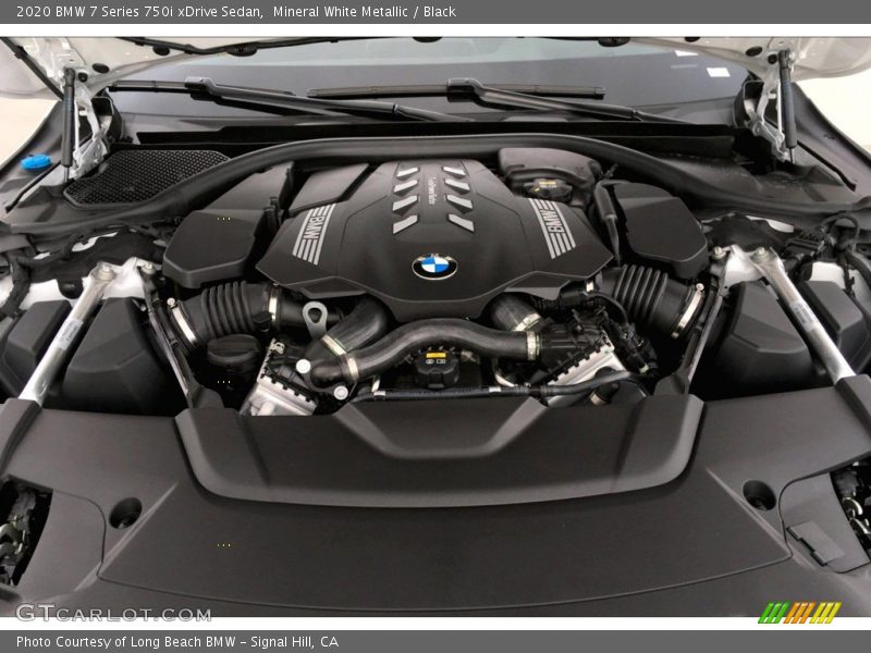  2020 7 Series 750i xDrive Sedan Engine - 4.4 Liter DI TwinPower Turbocharged DOHC 32-Valve VVT V8