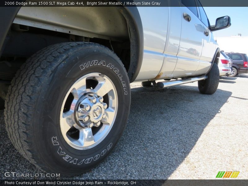 Bright Silver Metallic / Medium Slate Gray 2006 Dodge Ram 1500 SLT Mega Cab 4x4