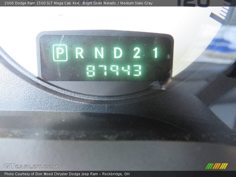 Bright Silver Metallic / Medium Slate Gray 2006 Dodge Ram 1500 SLT Mega Cab 4x4