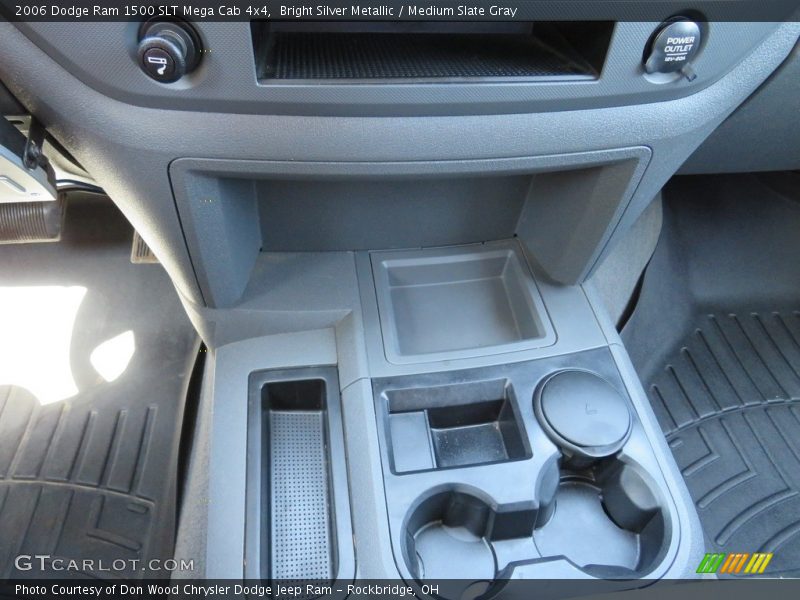 Bright Silver Metallic / Medium Slate Gray 2006 Dodge Ram 1500 SLT Mega Cab 4x4