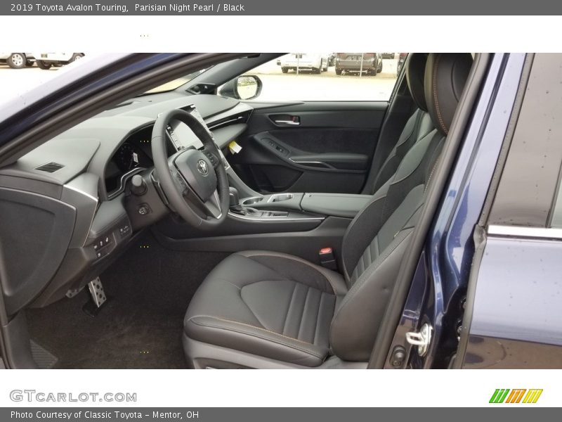 Parisian Night Pearl / Black 2019 Toyota Avalon Touring