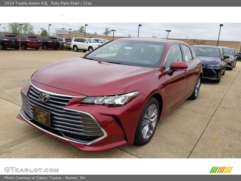 Ruby Flare Pearl / Gray 2019 Toyota Avalon XLE