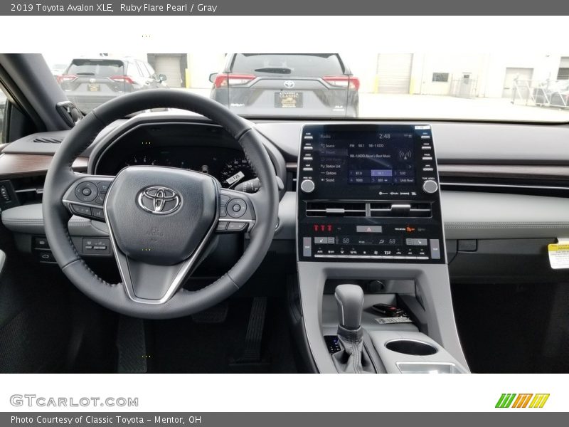 Ruby Flare Pearl / Gray 2019 Toyota Avalon XLE