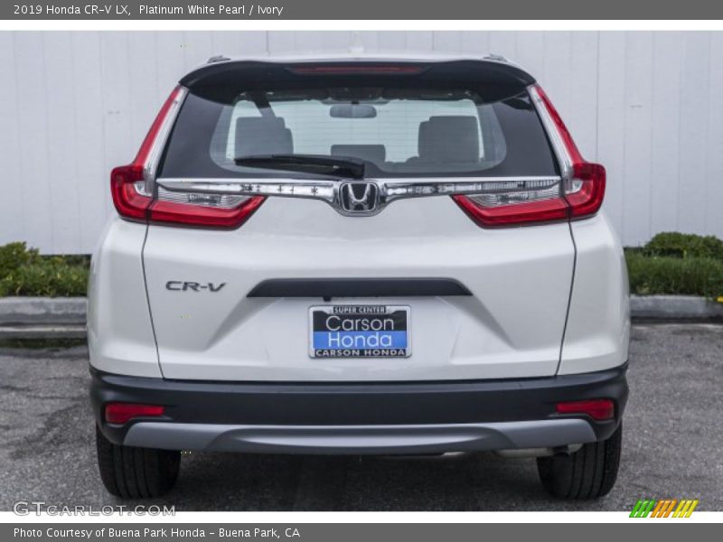 Platinum White Pearl / Ivory 2019 Honda CR-V LX