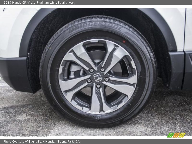 Platinum White Pearl / Ivory 2019 Honda CR-V LX