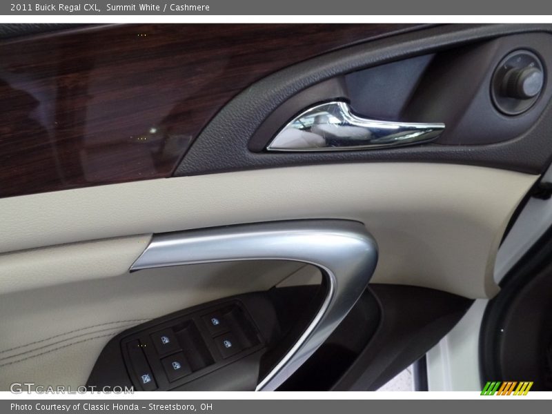 Summit White / Cashmere 2011 Buick Regal CXL
