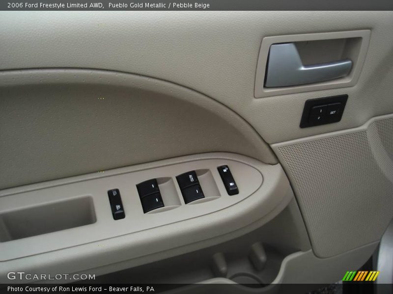 Pueblo Gold Metallic / Pebble Beige 2006 Ford Freestyle Limited AWD
