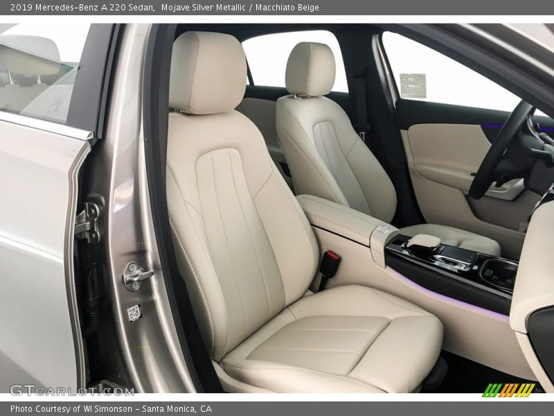 Mojave Silver Metallic / Macchiato Beige 2019 Mercedes-Benz A 220 Sedan