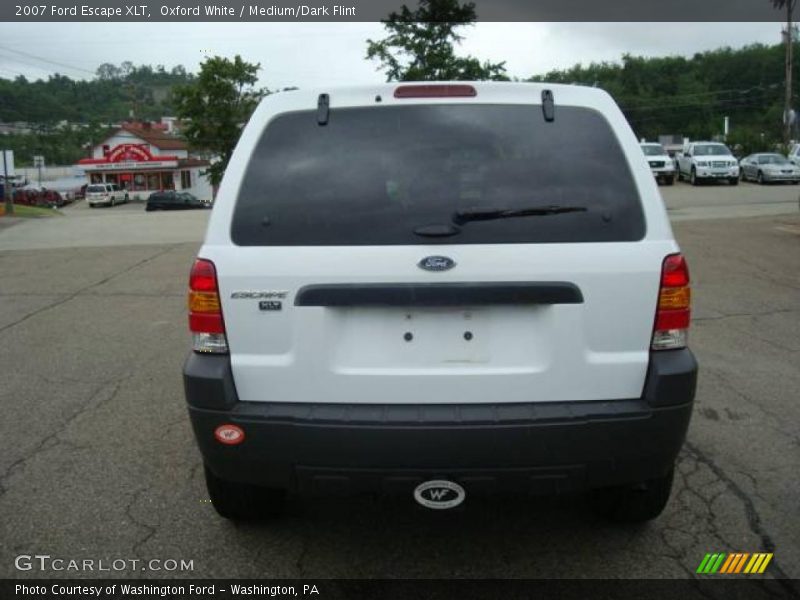 Oxford White / Medium/Dark Flint 2007 Ford Escape XLT