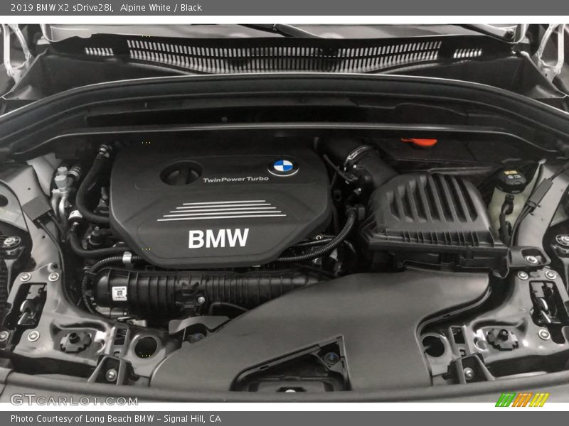 Alpine White / Black 2019 BMW X2 sDrive28i