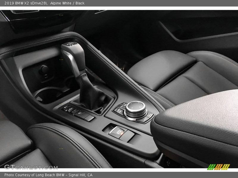 Alpine White / Black 2019 BMW X2 sDrive28i