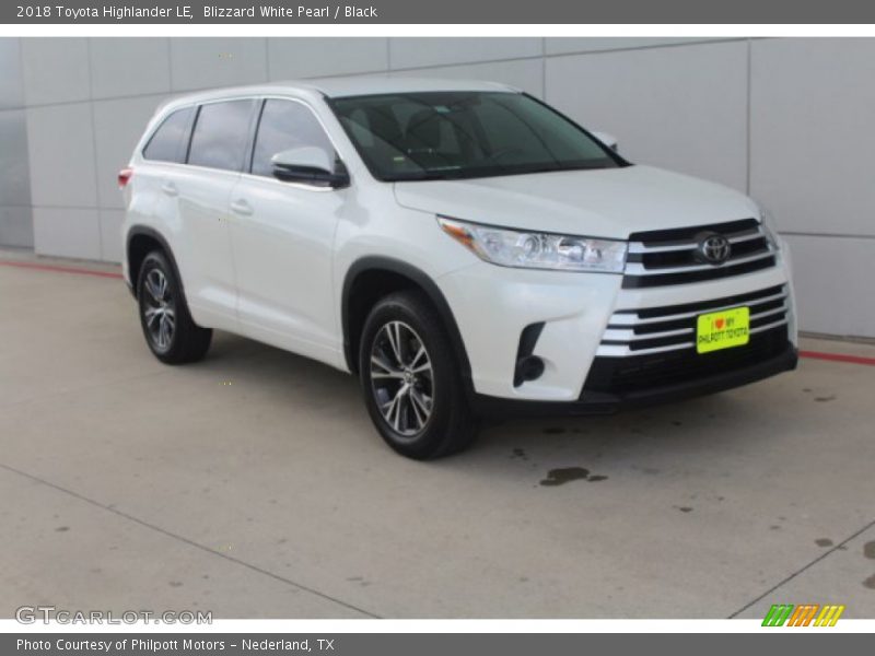 Blizzard White Pearl / Black 2018 Toyota Highlander LE