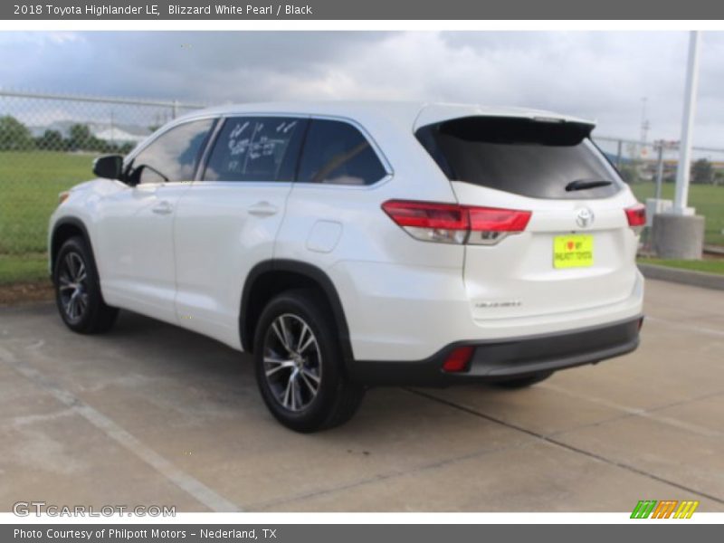 Blizzard White Pearl / Black 2018 Toyota Highlander LE
