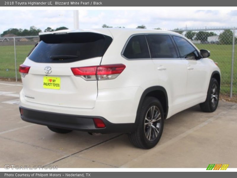 Blizzard White Pearl / Black 2018 Toyota Highlander LE