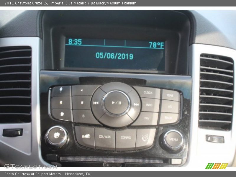 Imperial Blue Metallic / Jet Black/Medium Titanium 2011 Chevrolet Cruze LS