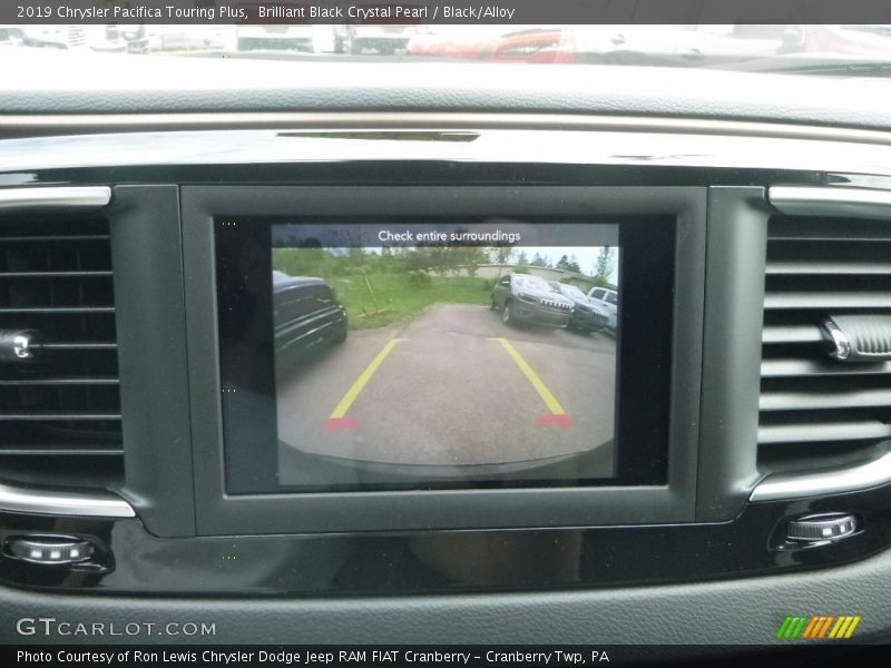 Brilliant Black Crystal Pearl / Black/Alloy 2019 Chrysler Pacifica Touring Plus