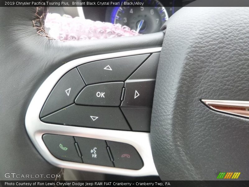 Brilliant Black Crystal Pearl / Black/Alloy 2019 Chrysler Pacifica Touring Plus