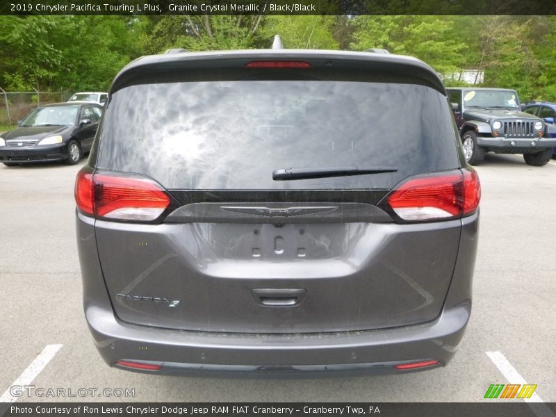 Granite Crystal Metallic / Black/Black 2019 Chrysler Pacifica Touring L Plus