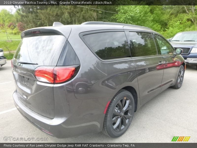 Granite Crystal Metallic / Black/Black 2019 Chrysler Pacifica Touring L Plus