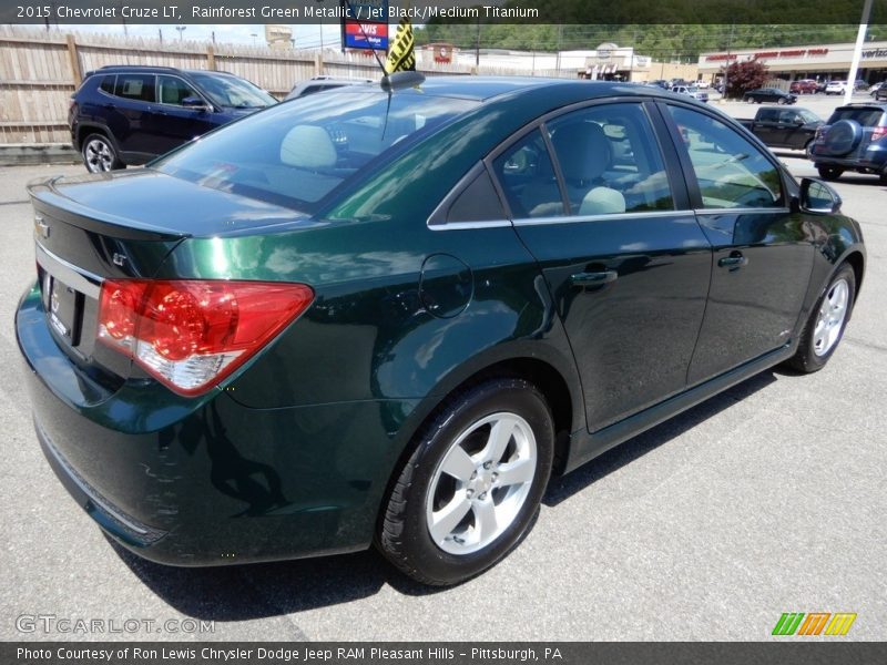 Rainforest Green Metallic / Jet Black/Medium Titanium 2015 Chevrolet Cruze LT
