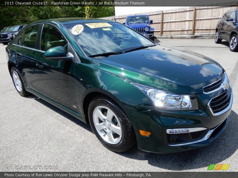 Rainforest Green Metallic / Jet Black/Medium Titanium 2015 Chevrolet Cruze LT