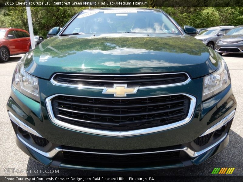 Rainforest Green Metallic / Jet Black/Medium Titanium 2015 Chevrolet Cruze LT