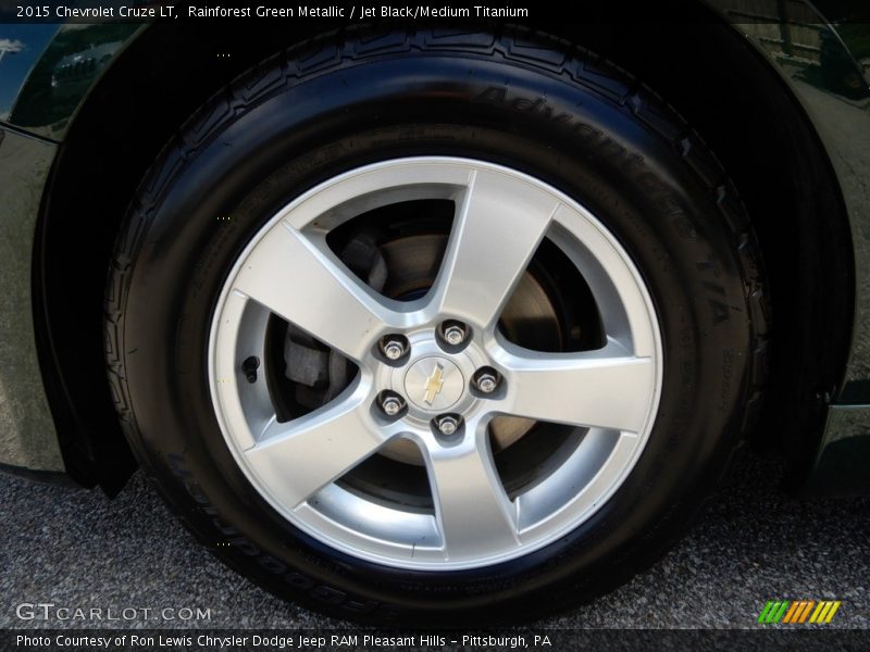 Rainforest Green Metallic / Jet Black/Medium Titanium 2015 Chevrolet Cruze LT