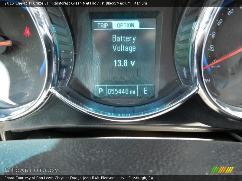 Rainforest Green Metallic / Jet Black/Medium Titanium 2015 Chevrolet Cruze LT