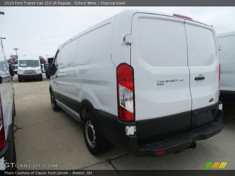 Oxford White / Charcoal black 2019 Ford Transit Van 150 LR Regular