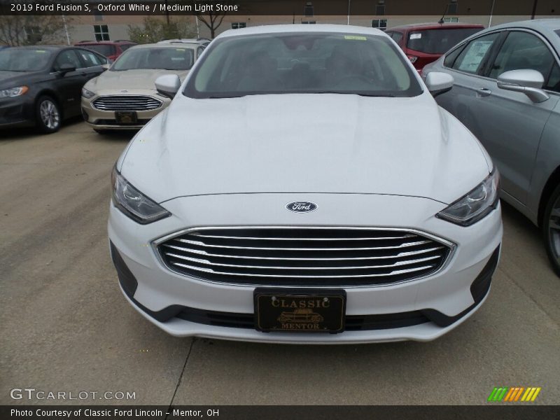 Oxford White / Medium Light Stone 2019 Ford Fusion S