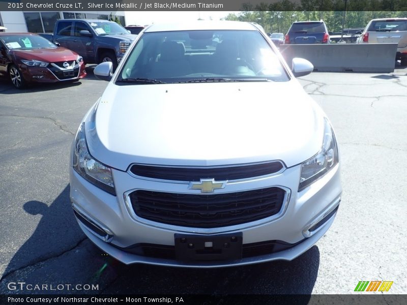 Silver Ice Metallic / Jet Black/Medium Titanium 2015 Chevrolet Cruze LT