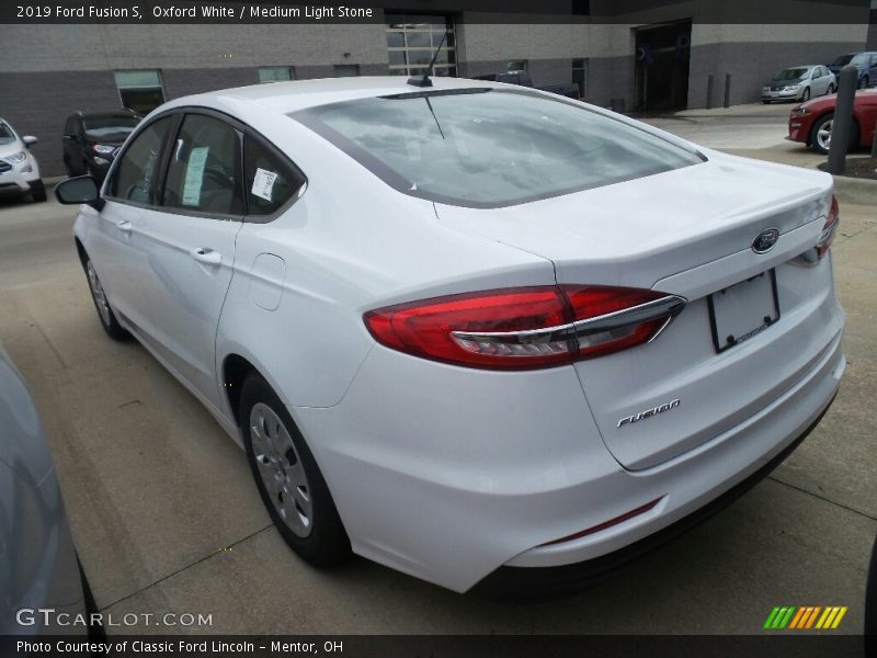 Oxford White / Medium Light Stone 2019 Ford Fusion S