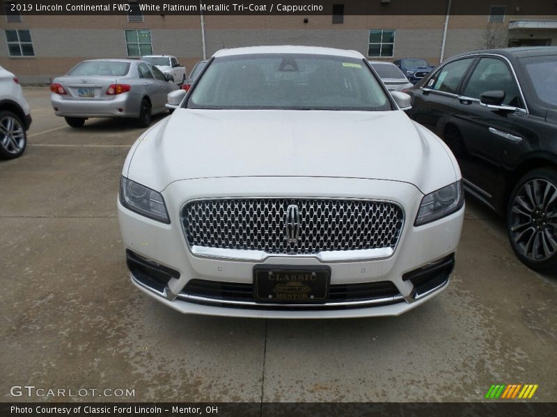White Platinum Metallic Tri-Coat / Cappuccino 2019 Lincoln Continental FWD