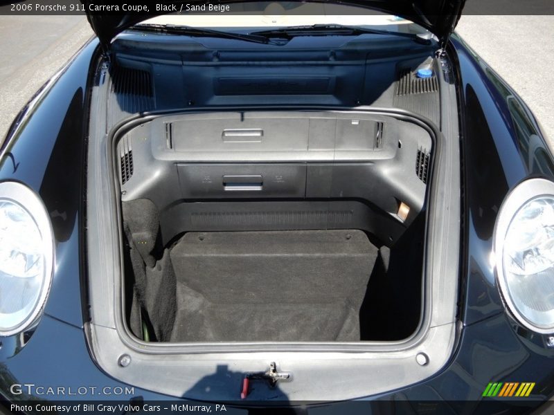 Black / Sand Beige 2006 Porsche 911 Carrera Coupe