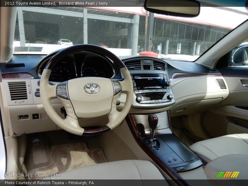Blizzard White Pearl / Ivory 2012 Toyota Avalon Limited