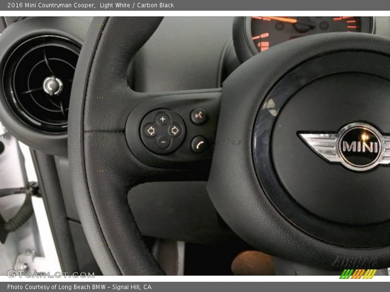 Light White / Carbon Black 2016 Mini Countryman Cooper