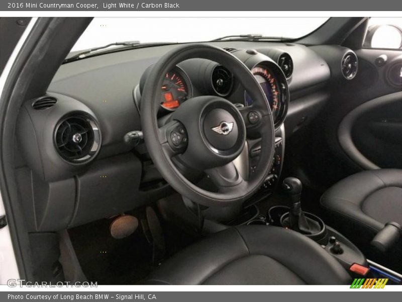Light White / Carbon Black 2016 Mini Countryman Cooper
