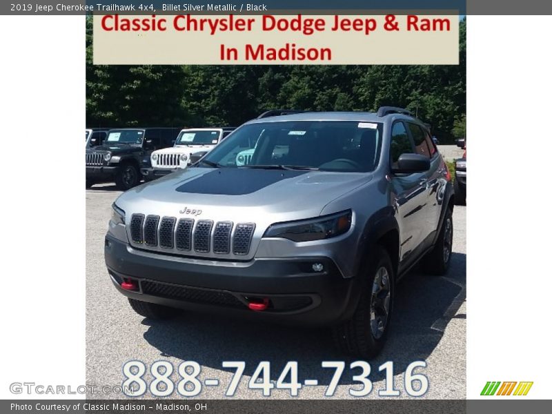 Billet Silver Metallic / Black 2019 Jeep Cherokee Trailhawk 4x4