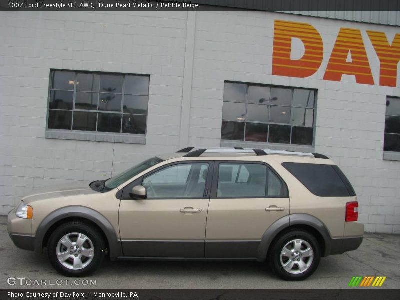 Dune Pearl Metallic / Pebble Beige 2007 Ford Freestyle SEL AWD
